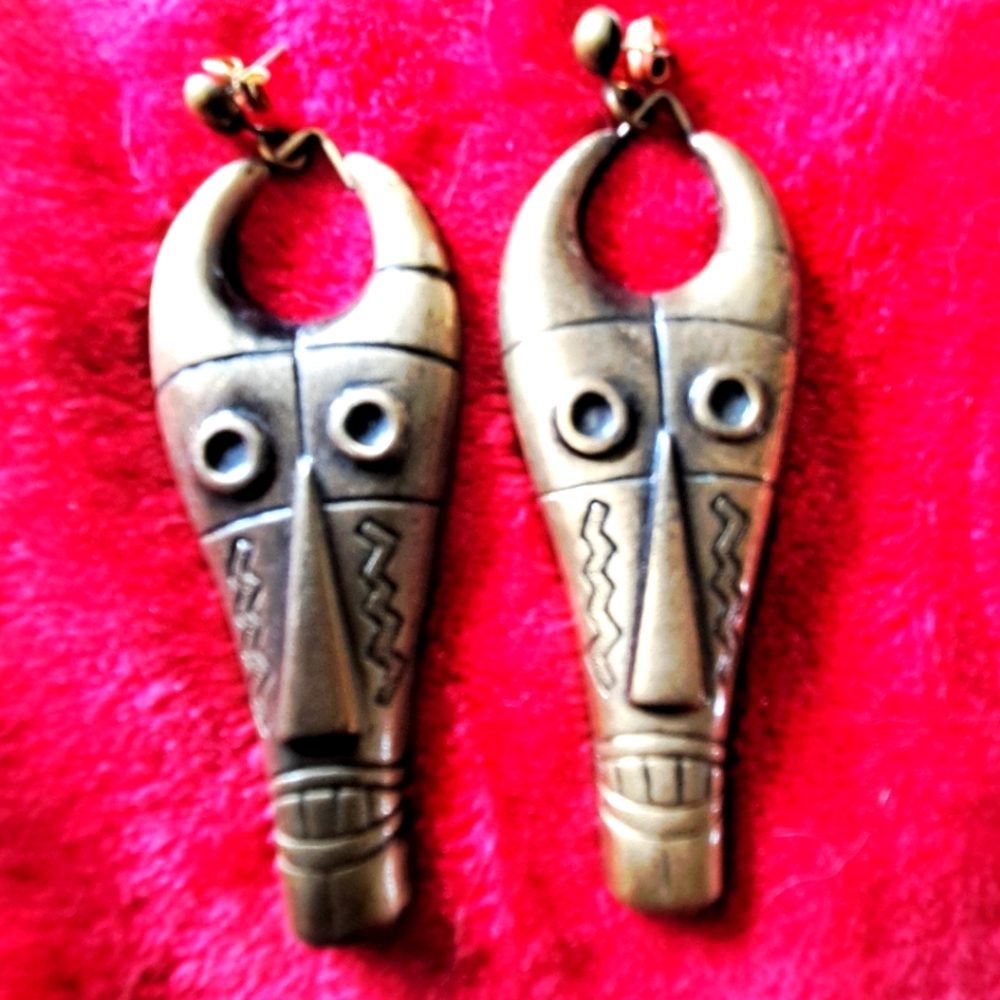 Vintage pierced earrings